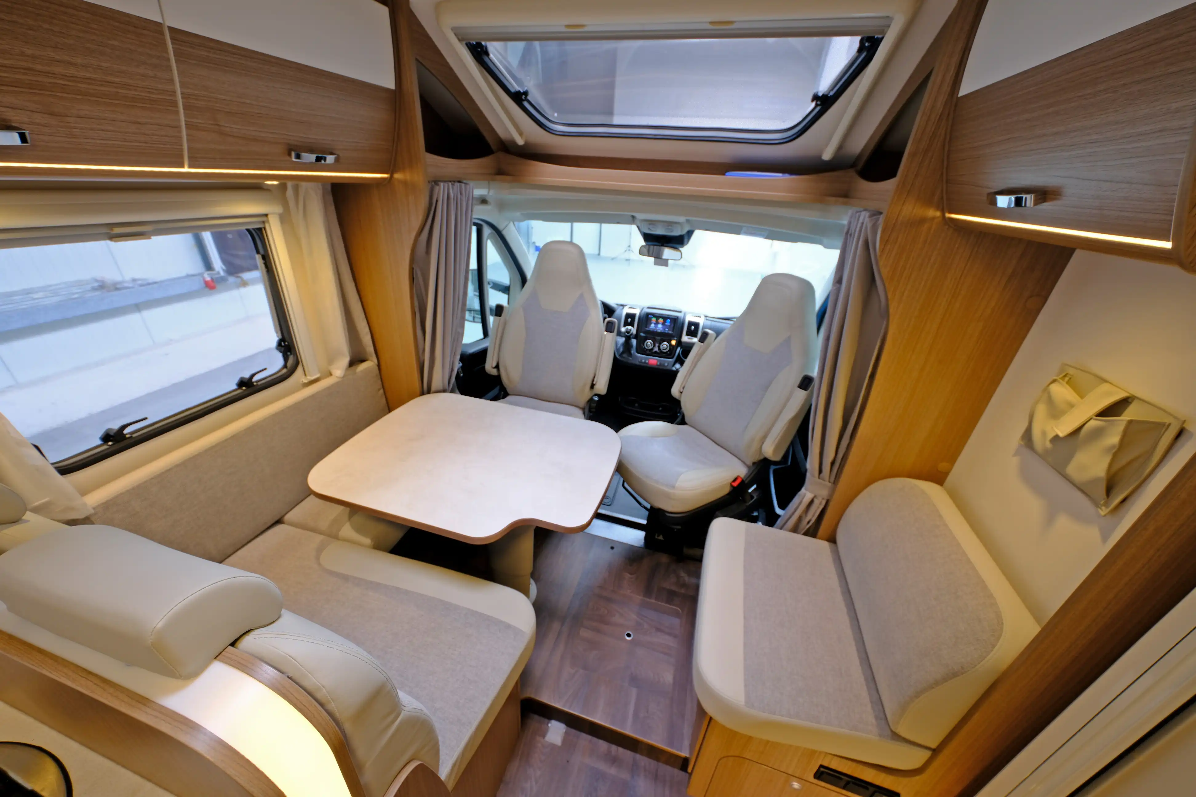 CARADO T 447 9-Gang Automatik